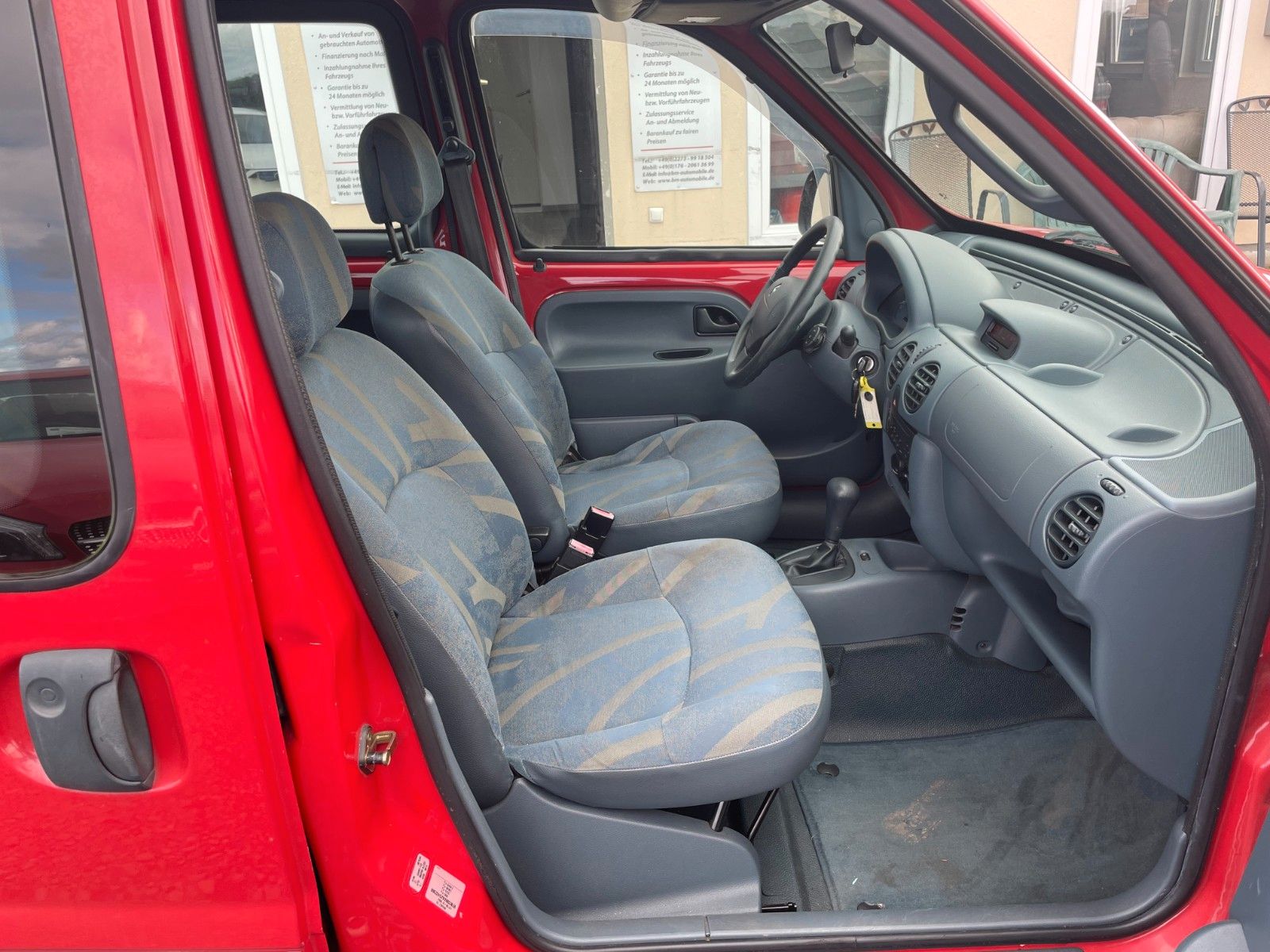 Fahrzeugabbildung Renault Kangoo 1.4 Basis Automatik Klima TÜV 12/2025