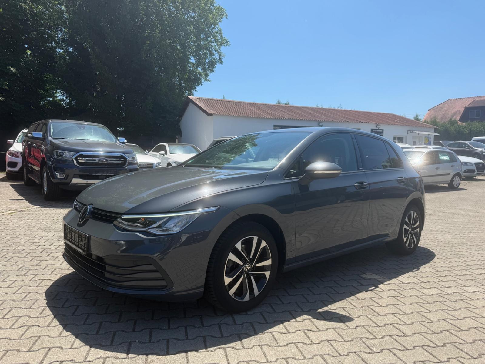 Volkswagen Golf VIII Lim. United