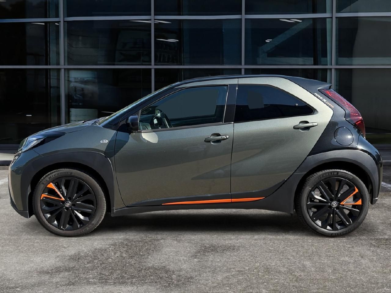 Fahrzeugabbildung Toyota Aygo X Air Limited