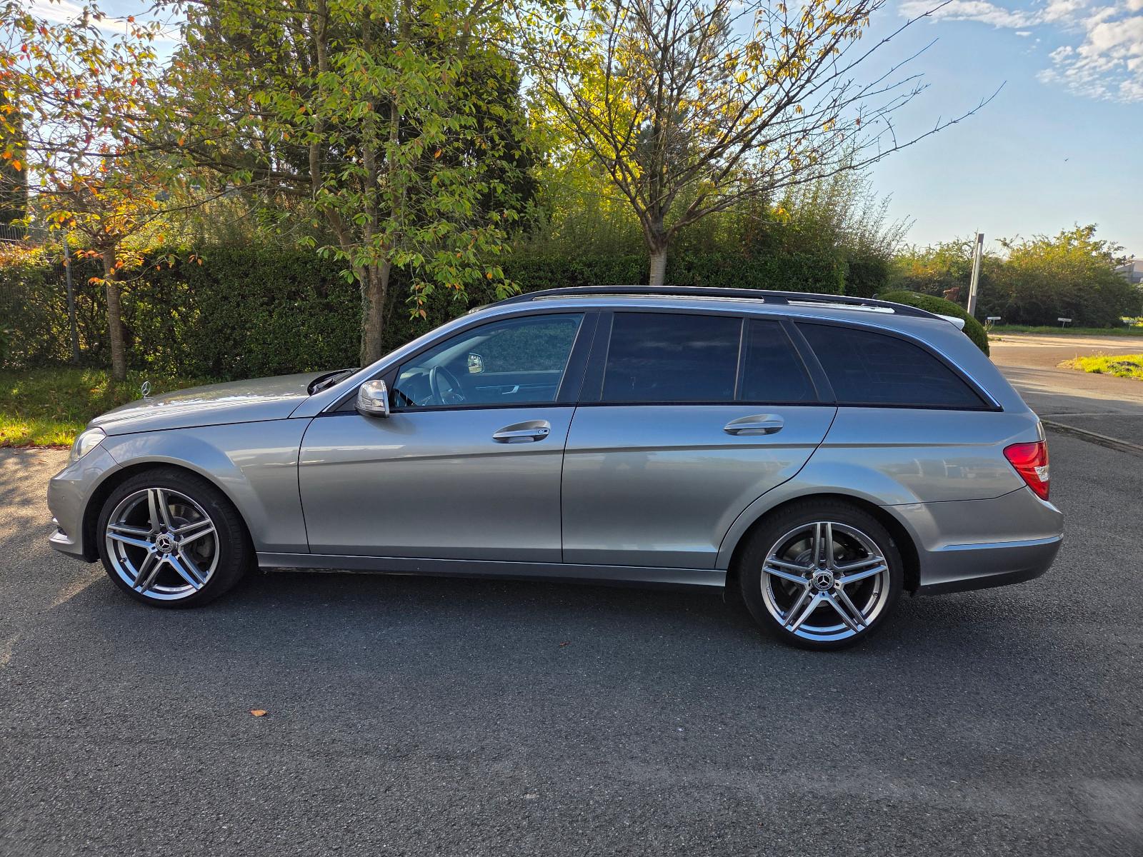 Mercedes-Benz C 220 CDI T gute Ausstattung
