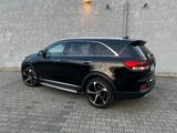 Kia Sorento 2.2 CRDi AWD MASTERPIECE Automatik M... - Kia Sorento in Wiesbaden