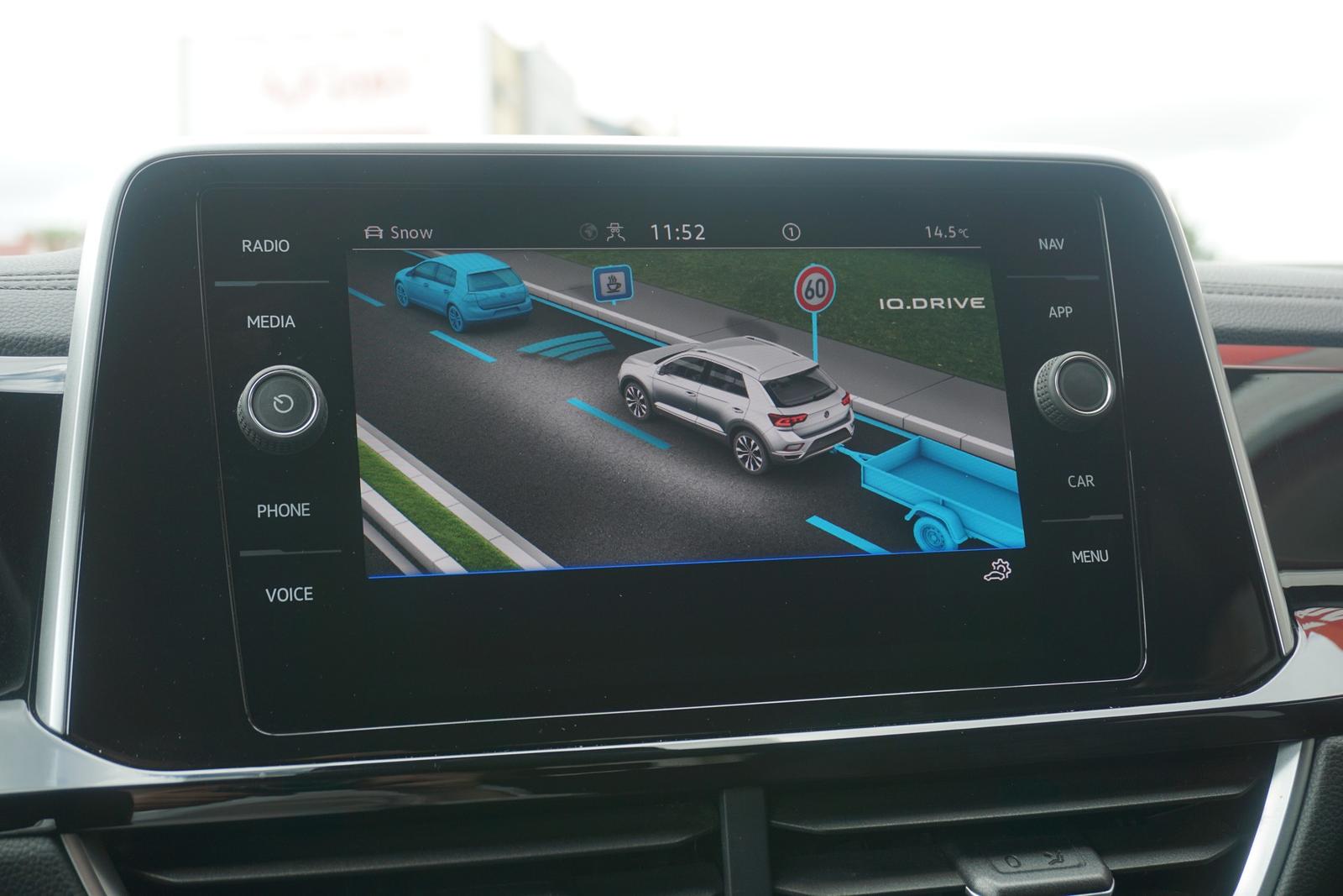 Volkswagen T-Roc 2.0 R-Line 4Motion LED Navi ACC AHK Kamera, миниатюра 16
