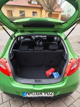 Mazda 2 1.5 MZR Sports-Line, grün - Mazda 2 aus 2011