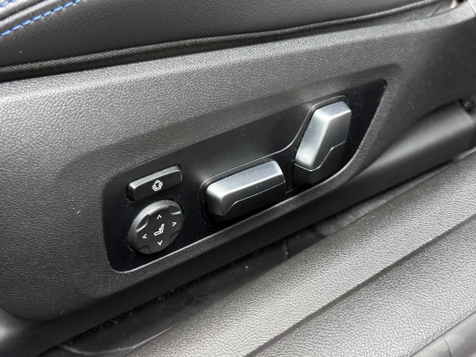Fahrzeugabbildung BMW XDR*INDIVIDUAL*LASER*STANDHZ*H&K*HUD*KLAPPE*DE