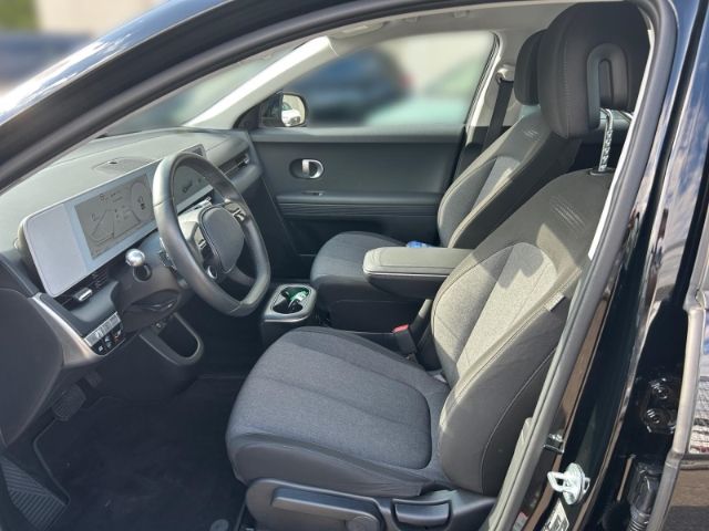 Fahrzeugabbildung Hyundai IONIQ 5 Basis Elektro Navi Digitales Cockpit LED