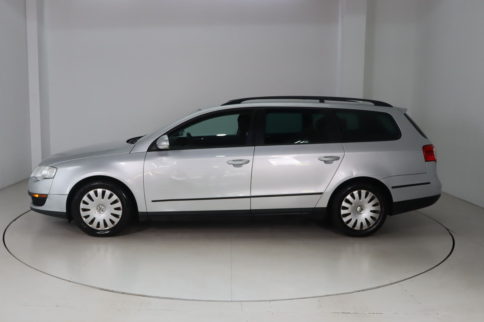 Fahrzeugabbildung Volkswagen Passat 1.4 TSI DSG BlueMotion Variant