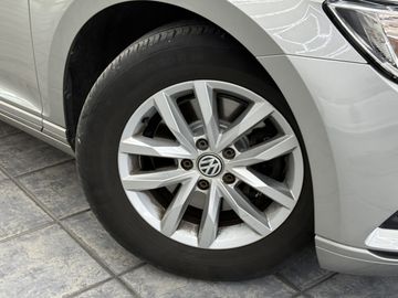 Volkswagen Passat - 3