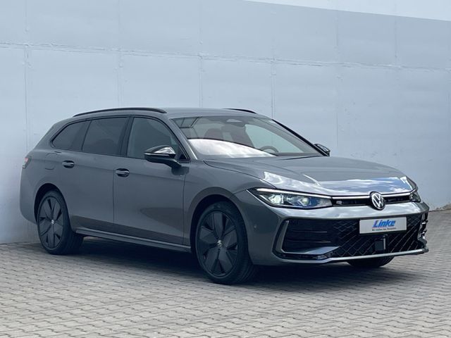 Passat R-Line 1.5 TSI eHybrid DSG HUD/AHK/360°Ka