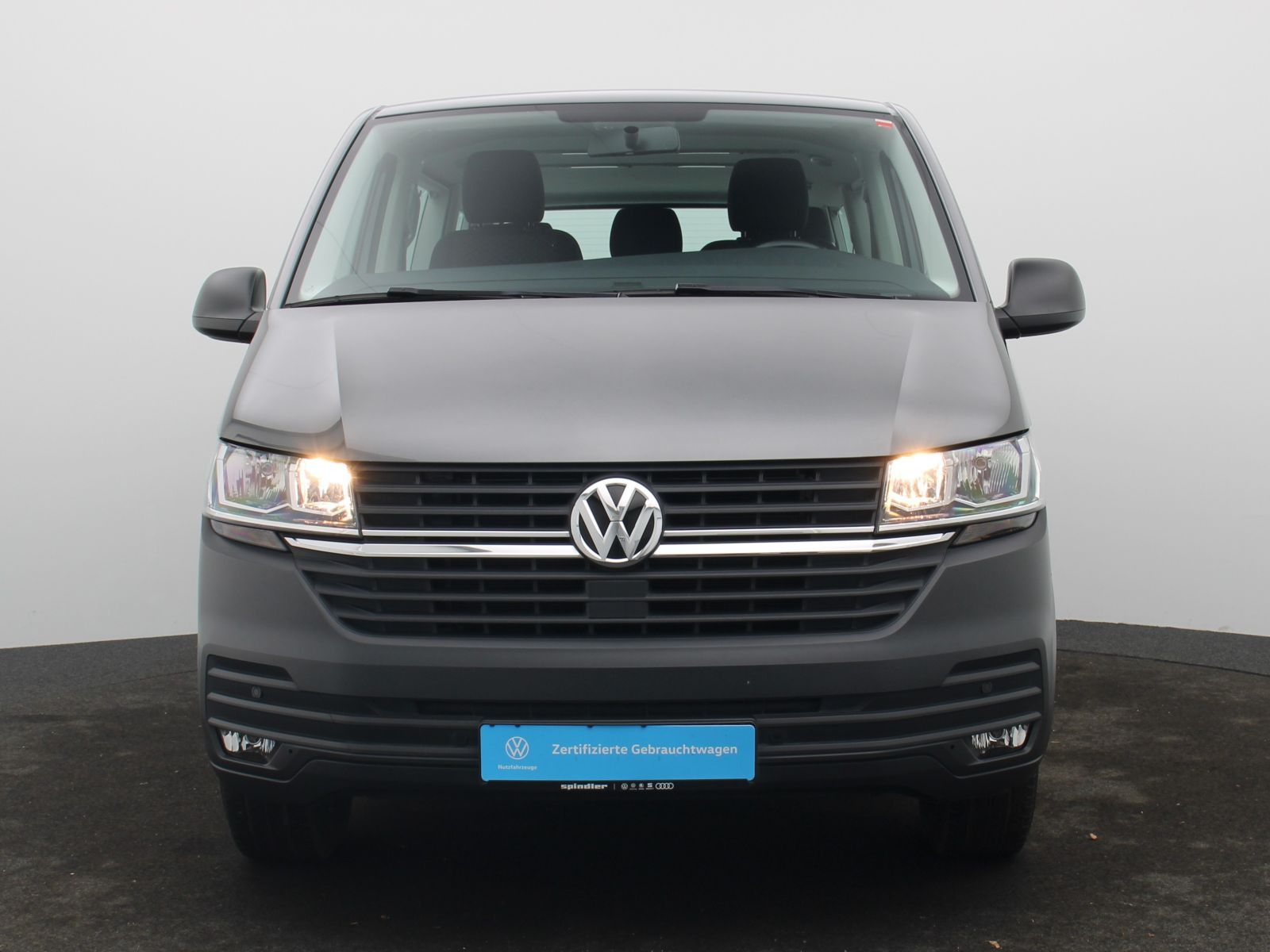 Volkswagen T6 Caravelle - Bild 3