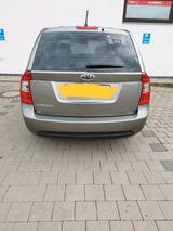 Kia Carens , Tüv 2027 - gebrauchte Kia Carens aus dem Jahr 2009