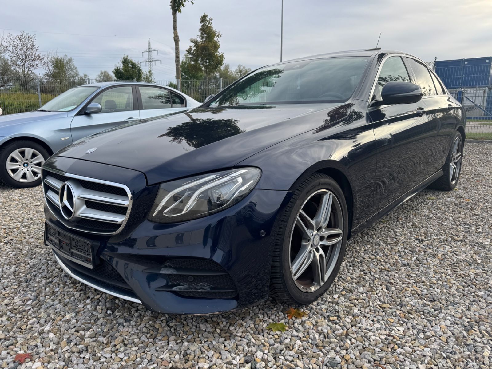 MERCEDES-BENZ E 220 d E-Klasse AMG-Line Widescreen Leder Taxi