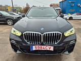 BMW X5 xDrive50i - - BMW X5 mit Benzin-Antrieb: Massagesitze