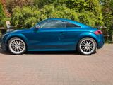 Audi TTS Coupe quattro - tolle Farbe - toller Sound - aus 2011: Sportwagen