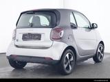 Smart smart EQ fortwo PANORAMA/SHZ/STYLING - mit Elektro-Antrieb: Coupe, Silber