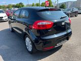 Kia Rio Edition 7 - Kia Rio aus 2013