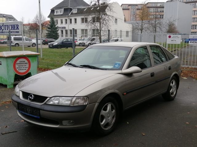 Opel Vectra/ TÜV 11/2026