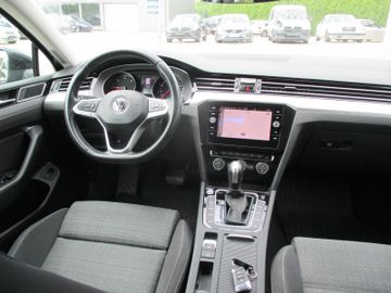Volkswagen Passat Variant - 9