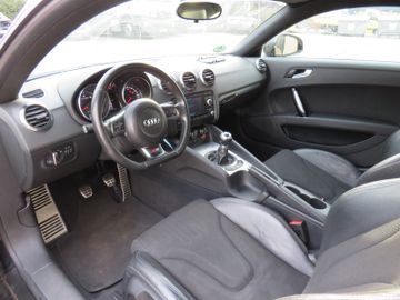 Audi TT - 11