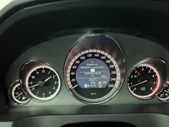 MERCEDES-BENZ E 350 CGI / 39.tKM/ VOLLAUS. / 292PS/ GARANTIE