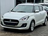 Suzuki Swift 1.2 DualJet Mild-Hybrid Comfort Automatik - Suzuki Swift: Automat