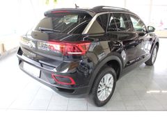 Fahrzeugabbildung Volkswagen T-Roc Life,Top-Ausstattung,Top-Zustand