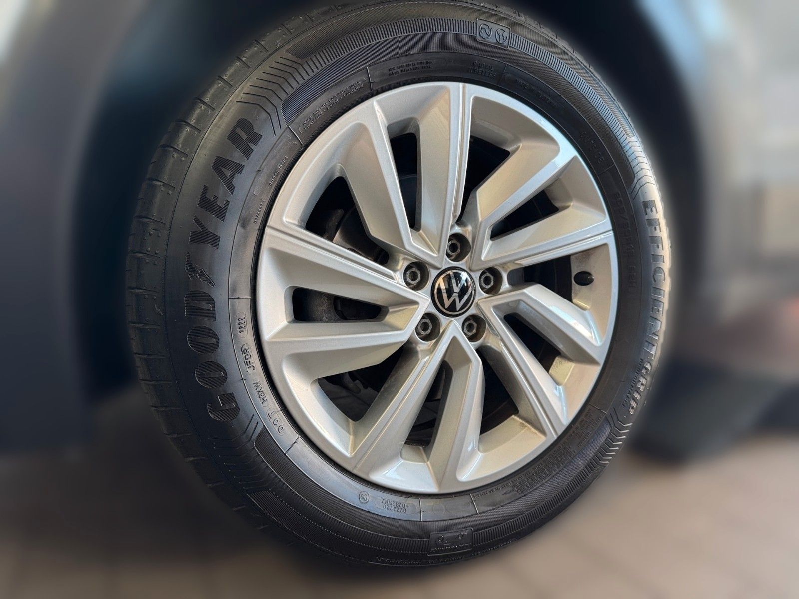 Fahrzeugabbildung Volkswagen T-Cross Life 1.5 TSI