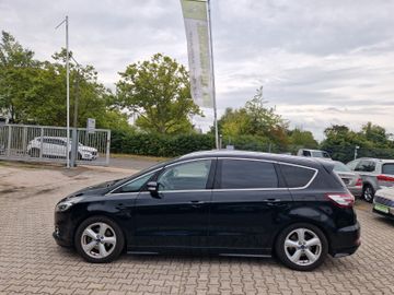 Ford S-Max - 8