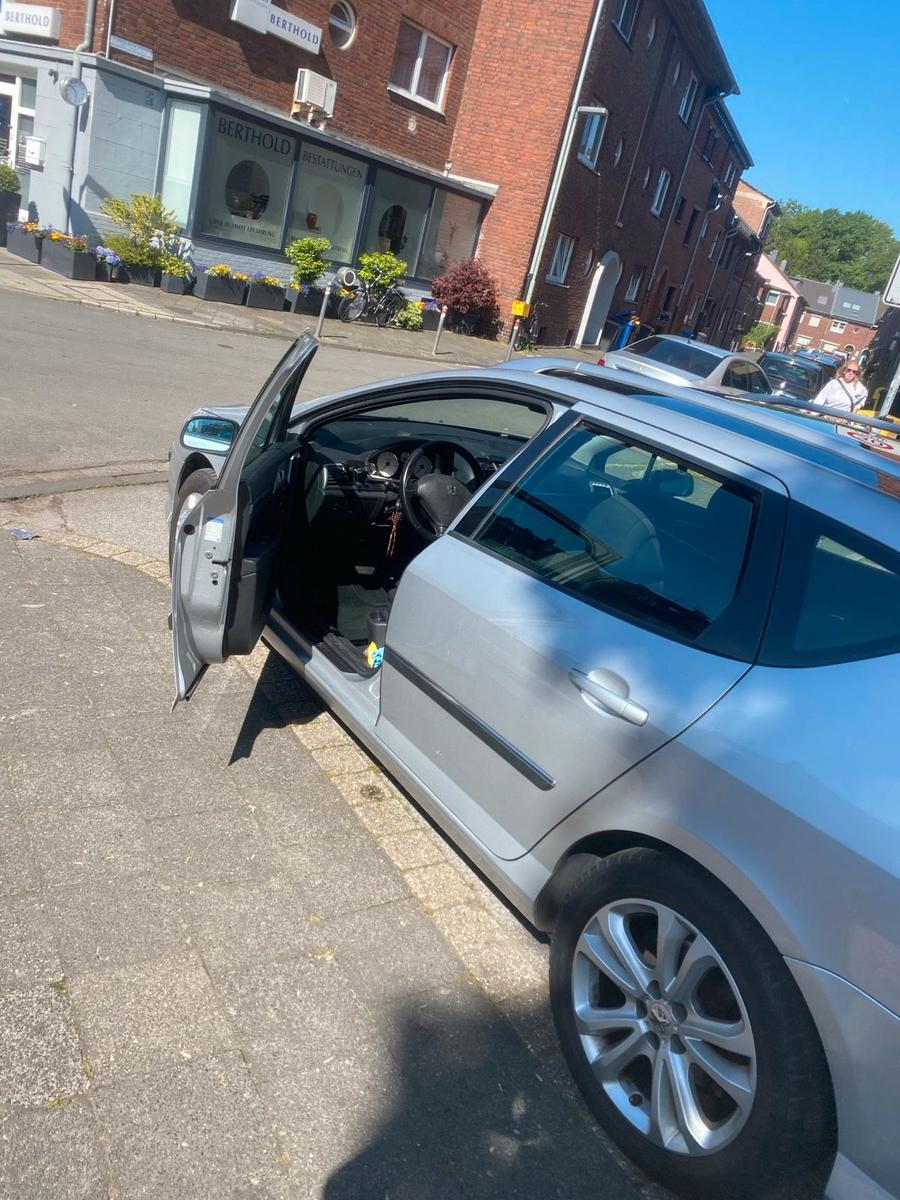Peugeot 407 2008 — photo 6