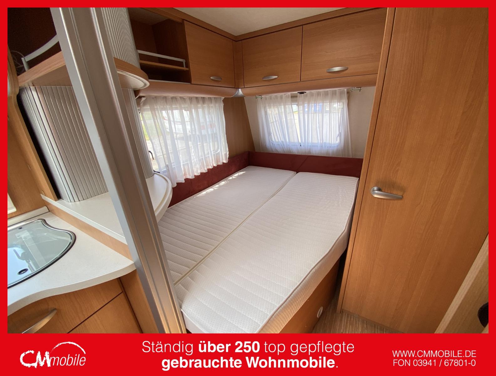 Knaus Sport 500 FU - Festbett - Rundsitzgruppe -