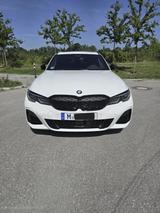 BMW M340i xD Touring - Panorama Laser HUD H/K AHK - BMW M340i Gebrauchtwagen in München