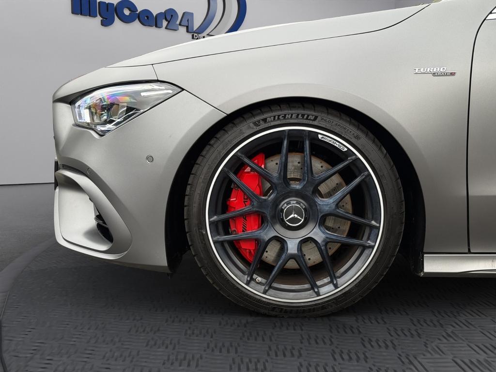 Mercedes-Benz CLA 45 AMG Shooting Brake