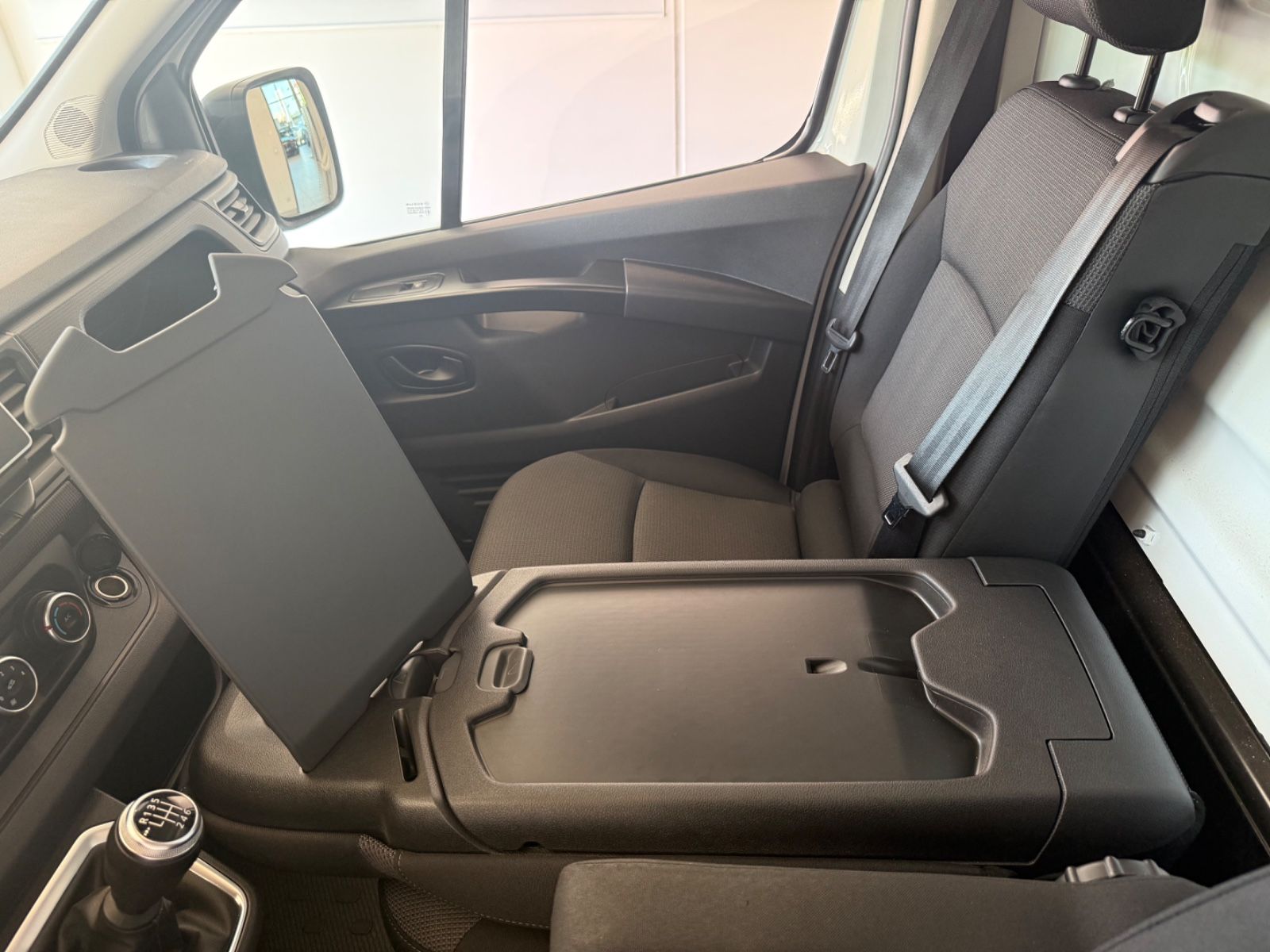 Fahrzeugabbildung Nissan Primastar Kastenwagen L1H1 3,0t N-Connecta