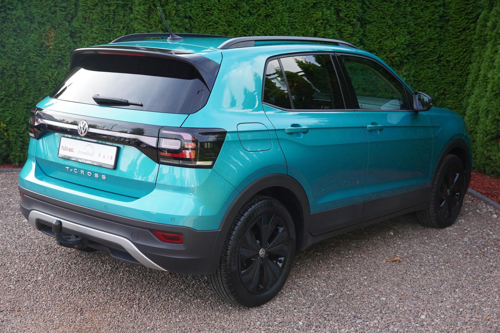 Volkswagen T-Cross 1.0 TSI Life PDC AHK Tempomat Totwinkel