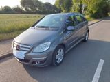 Mercedes-Benz B 180 BlueEFFICIENCY -