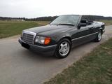Mercedes-Benz 300 CE-24 Cabrio OLDTIMER - gebrauchte Mercedes-Benz E 300 aus dem Jahr 1992