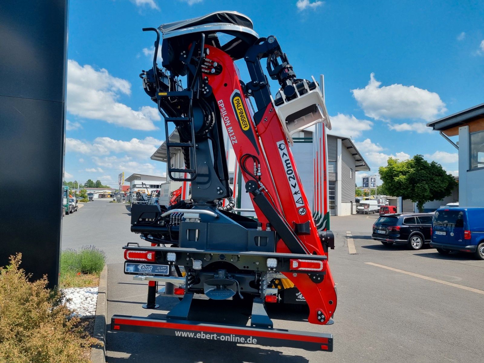 Fahrzeugabbildung Mercedes-Benz Arocs 2651 L 6x4 Palfinger Epsilon TZ12-98