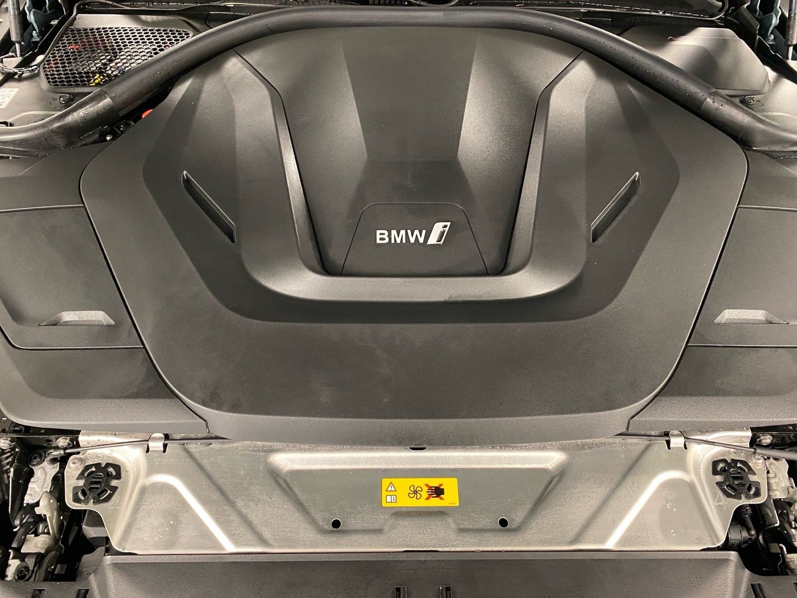 BMW i4 - Bild 16