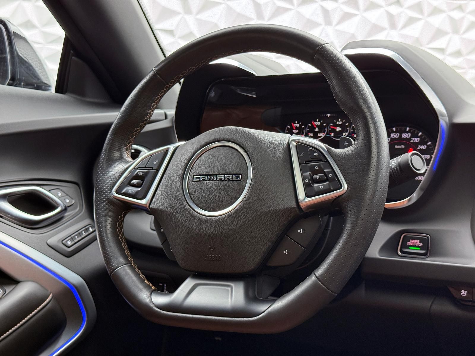 Fahrzeugabbildung Chevrolet 6.2 V8 COUPE*DEUTSCH*KLAPPE*MAGNETIC*BOSE*PANO