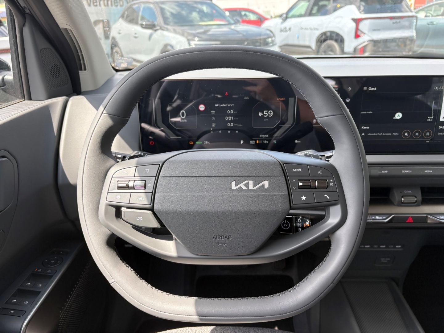 Fahrzeugabbildung Kia EV2 Air 42,2-kWh FWD 5 Sitze NotBremsAss Tempoma