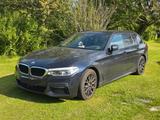 BMW 540i xDrive Touring A - HUD, Panorama, Massage - BMW 540 in Bremen