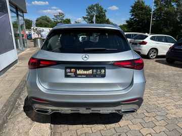 Fahrzeugabbildung Mercedes-Benz GLC 200 4Matic AMG Line Pano 20"