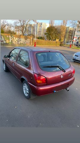 Ford Fiesta 1.3 Stadt Flitzer