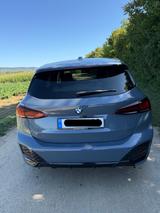 BMW 223i xDrive Active Tourer M Paket, Top gepflegt - blaue BMW 223 Active Tourer