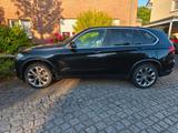 BMW X5 xDrive30d - - BMW X5: 30d Xdrive