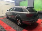 Audi Q7 3.0 TDI quattro *7 Sitzer*Panodach*AHK*Bose* - Audi Q7 aus 2010: TDI