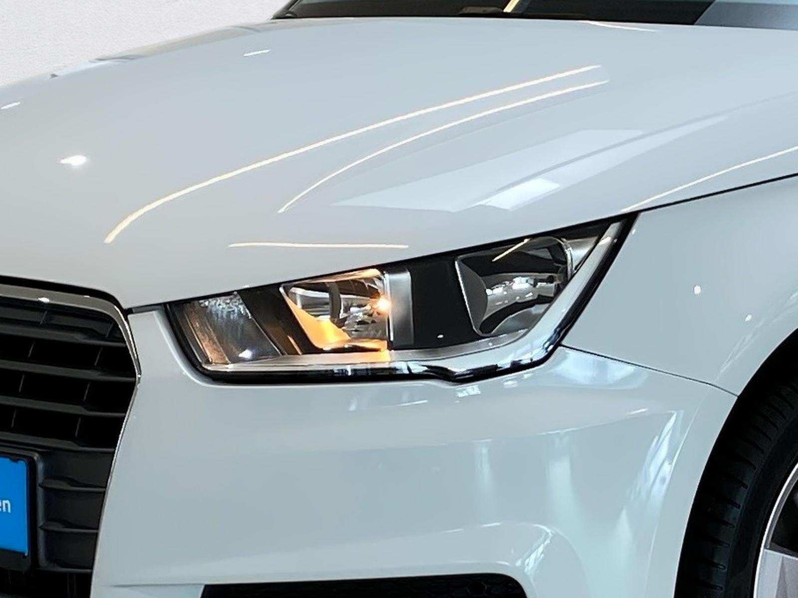 Audi A1 Sportback 1.0 TFSI ultra sport S tronic PDC S