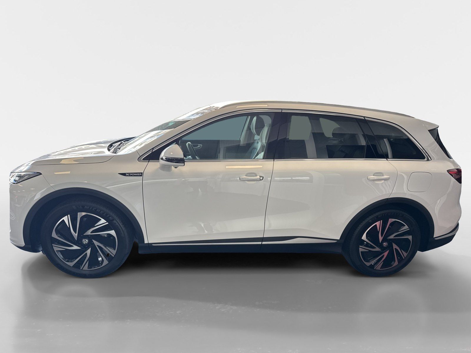 MG S6 EV