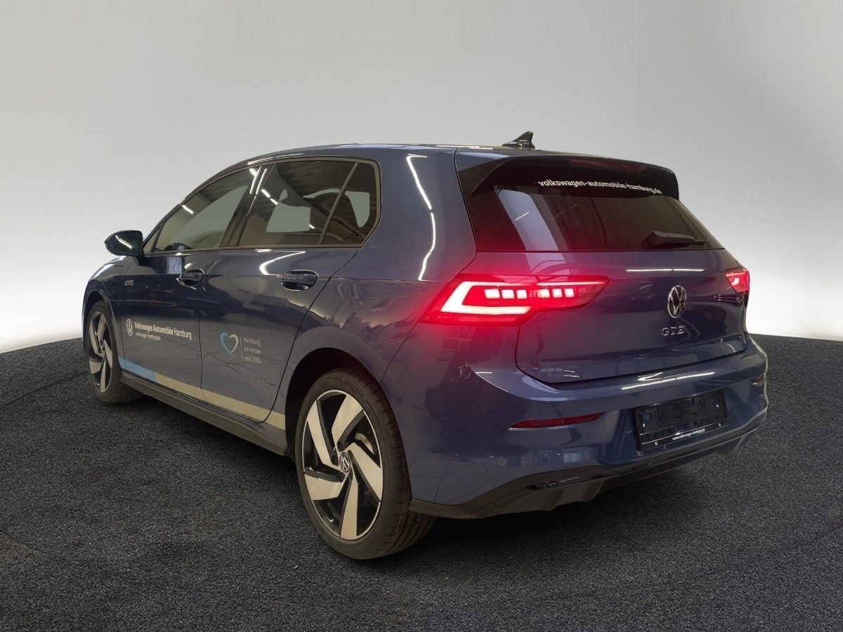 Volkswagen Golf VIII 1.5 eHybrid GTE DSG AHK Navi Panorama foto 3