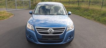 Volkswagen Tiguan - 2