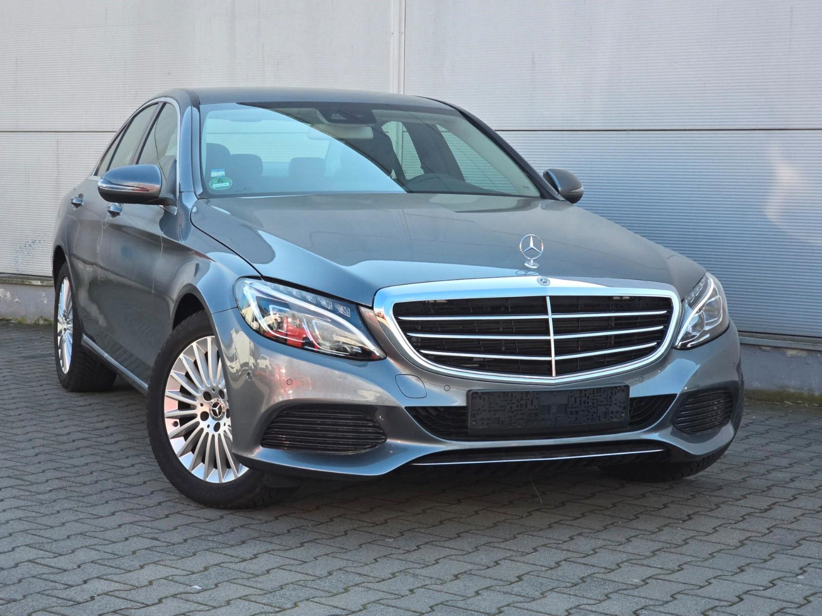 Mercedes-Benz C 180 Limousine (Automatik/Kamera/Led)